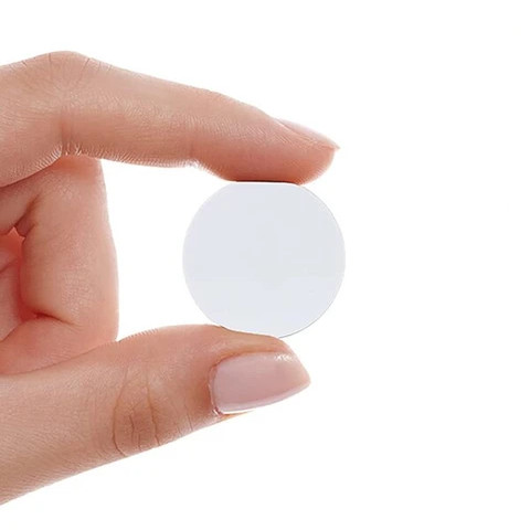 NTAG215 NFC karta mince 25mm 13.56MHz